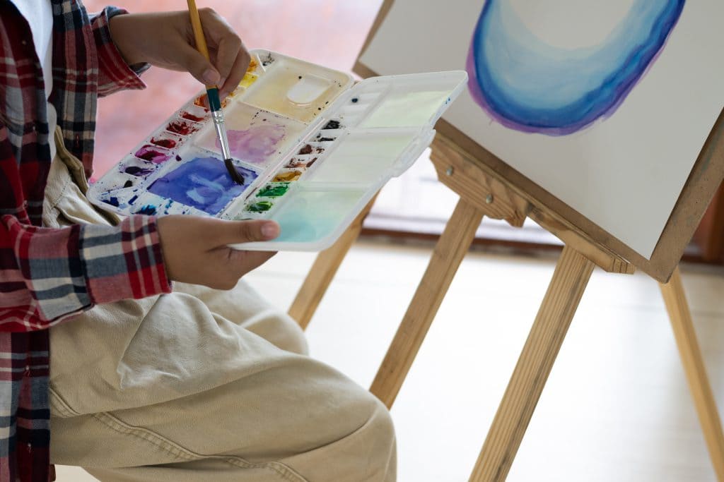 Close-up painting watercolor at room.